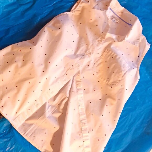 JEANS & TOP SET: STAR-SPANGLED SLEEVELESS SHIRT W/ ROCK & REPUBLIC JEANS, PETITE - Picture 3 of 10